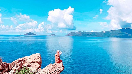 Dinh chúa Đảo - Chuồng cọp kiểu Pháp - Chuồng cọp kiểu Mỹ - Khu biệt lập Chuồng Bò - Nghĩa trang Hàng Dương 2 Ngày 1 Đêm Khởi Hành Từ Hà Nội Dinh chúa Đảo - Chuồng cọp kiểu Pháp - Chuồng cọp kiểu Mỹ - Khu biệt lập Chuồng Bò - Nghĩa trang Hàng Dương 2 Ngày 1 Đêm Khởi Hành Từ Hà Nội
